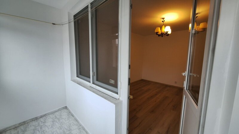 1 Decembrie - Trapezului vanzare ap. 4 cam dec